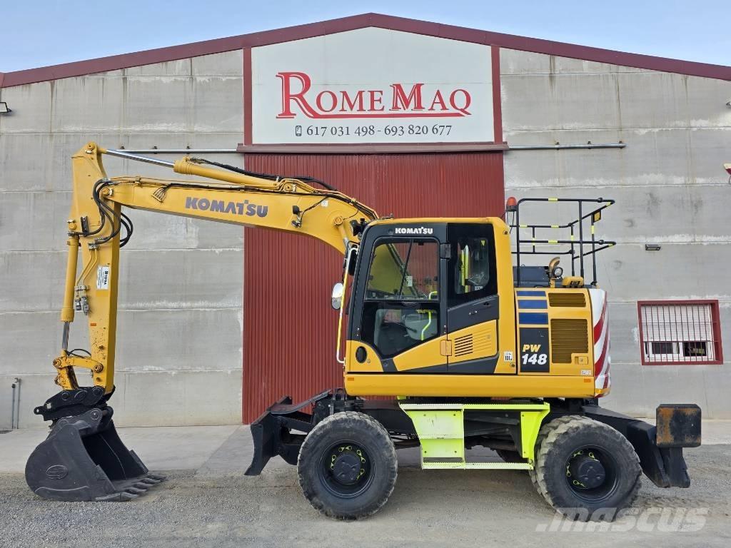 Komatsu PW 148-11 Spycharki gąsienicowe