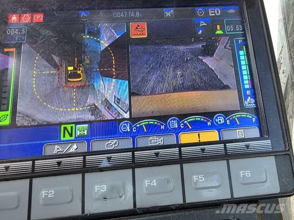 Komatsu PW 148-11 Spycharki gąsienicowe