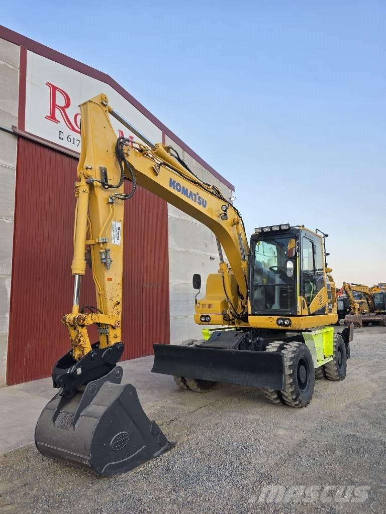 Komatsu PW 148-11 Spycharki gąsienicowe