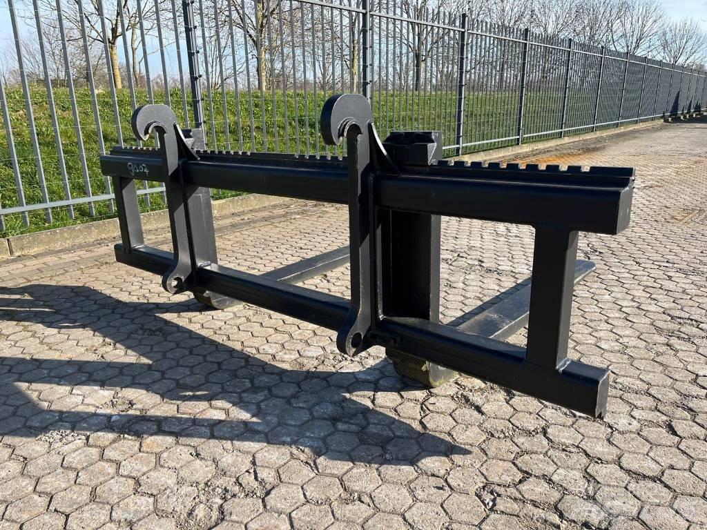 Volvo L90H Forks NEW Widły