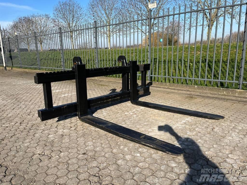 Volvo L90H Forks NEW Widły