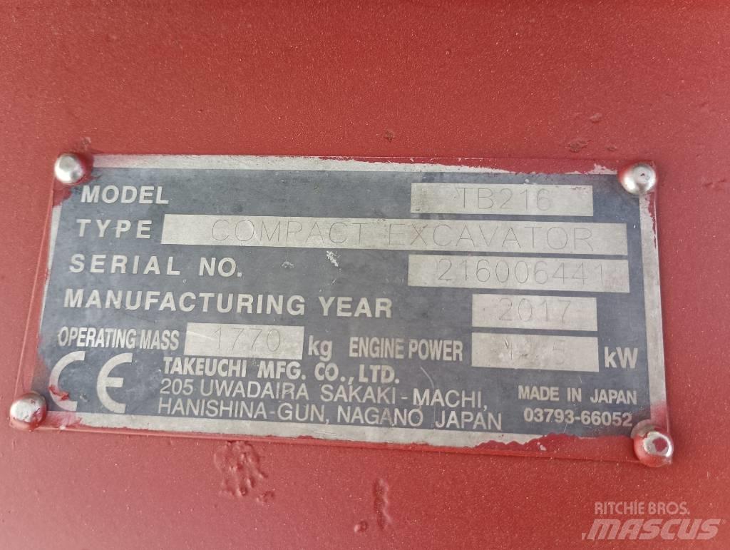Takeuchi TB 216 Minikoparki