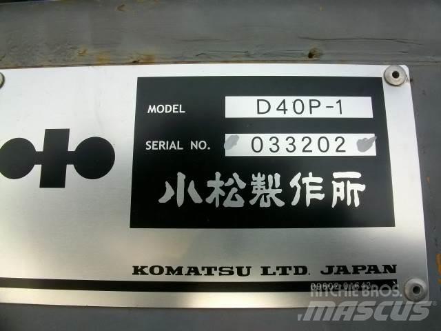 Komatsu D 40 P Spycharki gąsienicowe