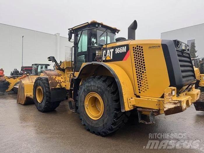 CAT 966M Ładowarki kołowe