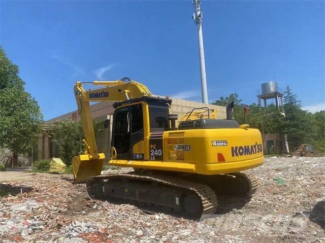 Komatsu PC 240 Koparki gąsienicowe