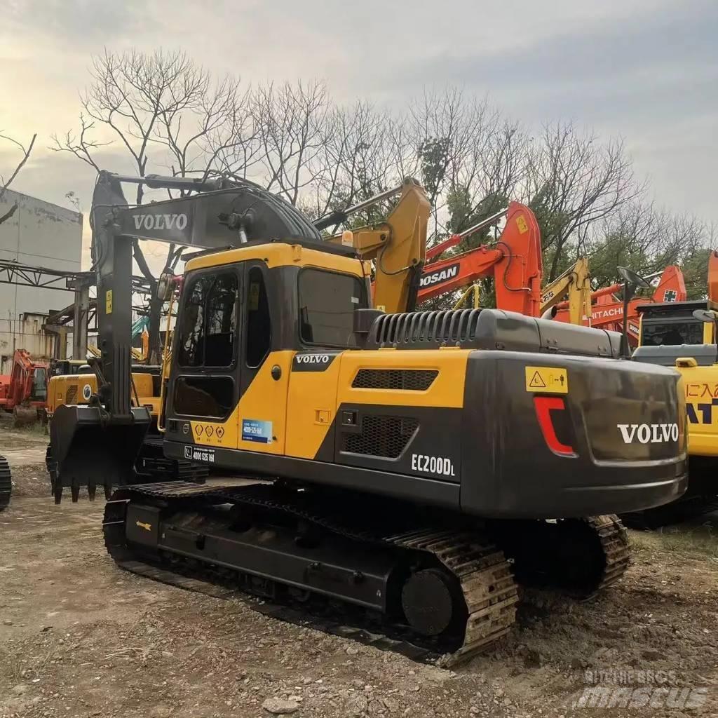 Volvo EC200DL Koparki gąsienicowe