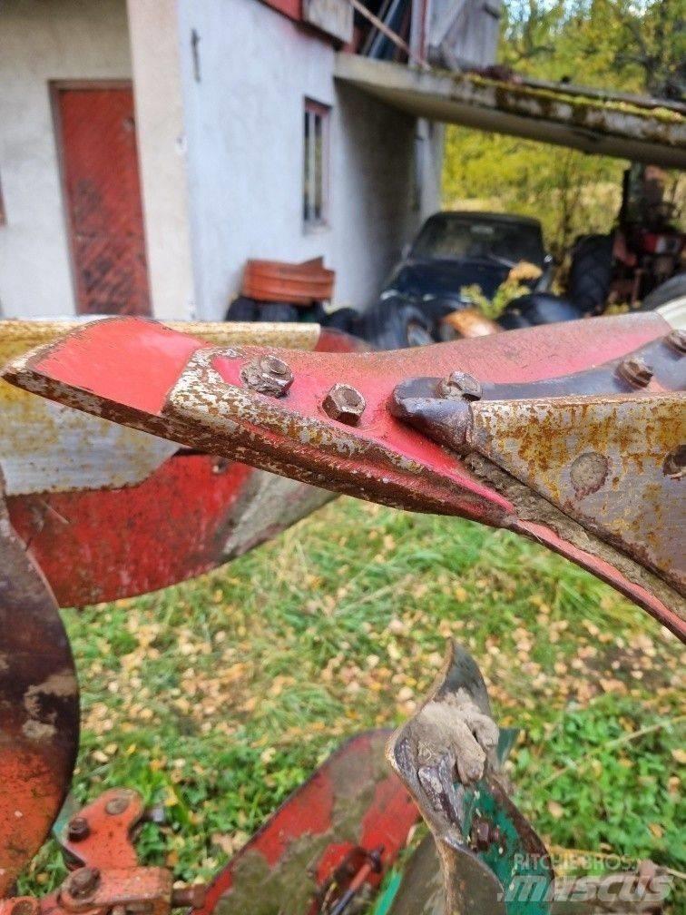 Kverneland em 85-200 Pługi obrotowe