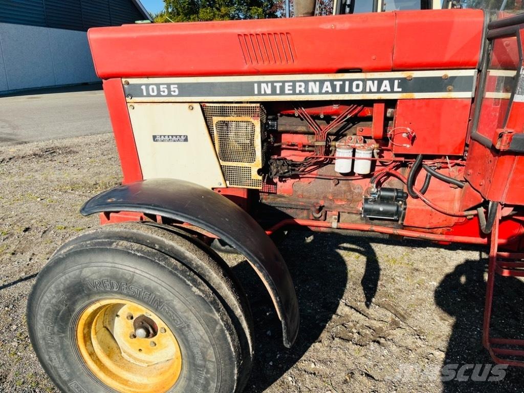 International 1055 Ciągniki rolnicze