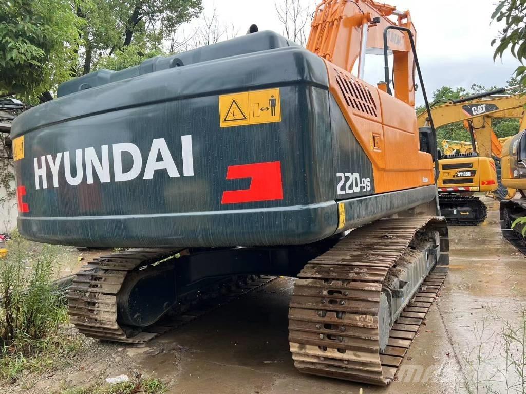 Hyundai 220 LC-9S Koparki gąsienicowe