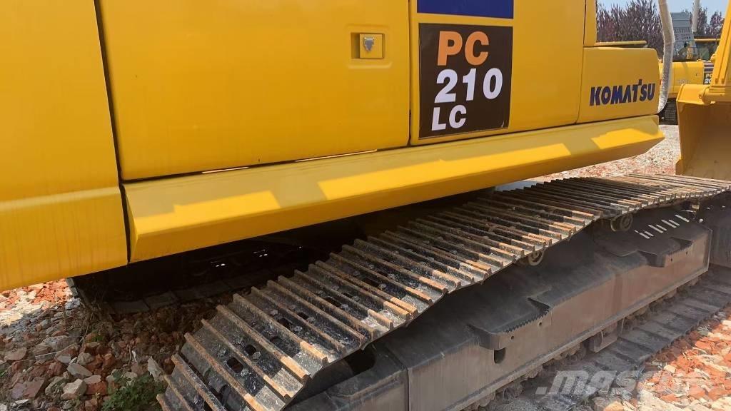 Komatsu PC 210 LC Koparki gąsienicowe