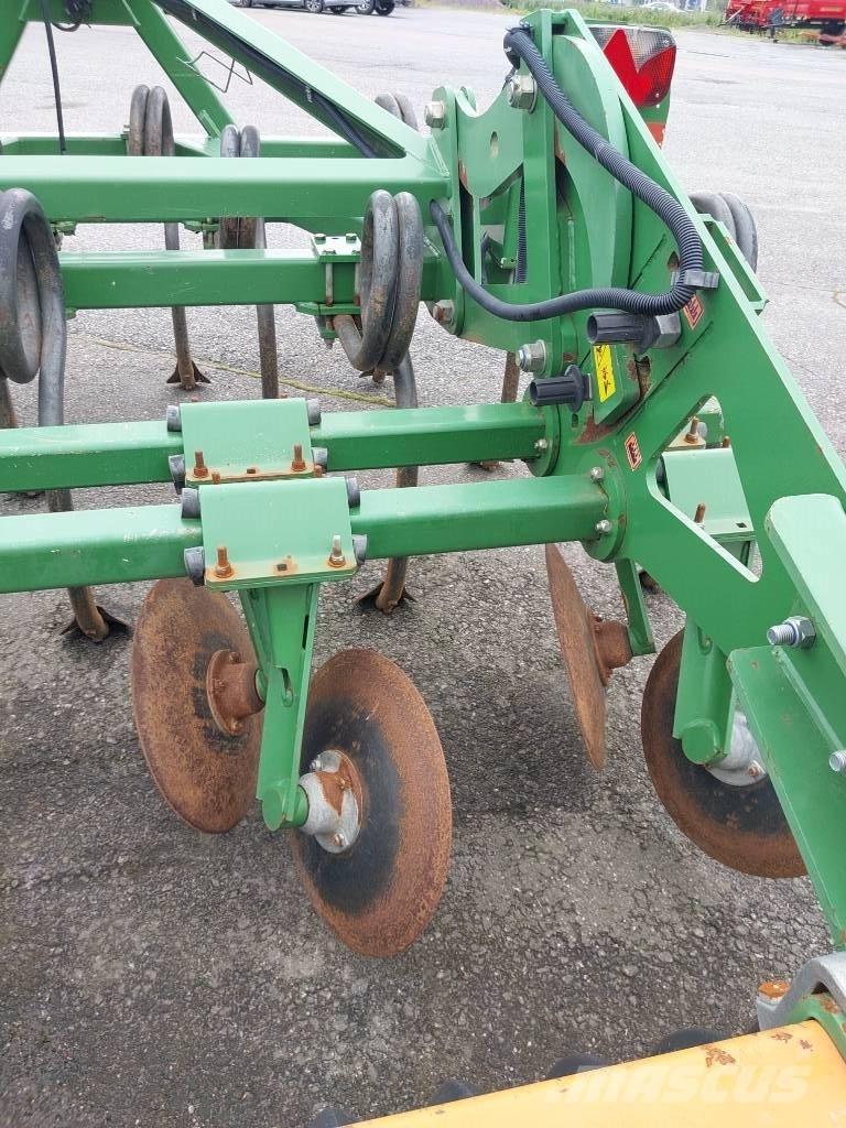 Amazone Cenius 3001 Kultywatory