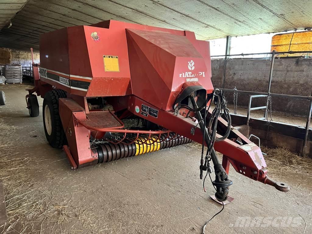 Hesston 4600 Prasy kostkujące