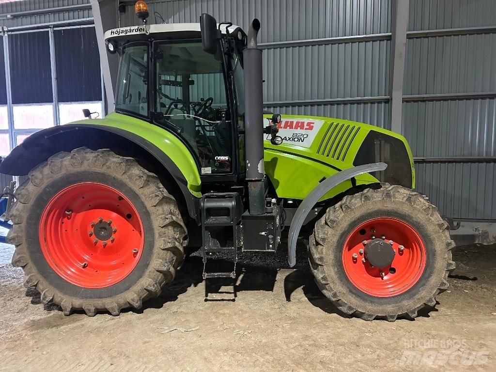 CLAAS 820 Ciągniki rolnicze