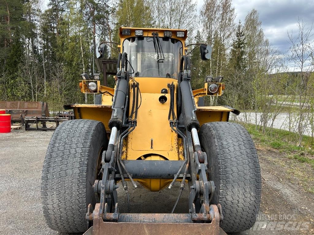 Volvo L 120 Ładowarki kołowe