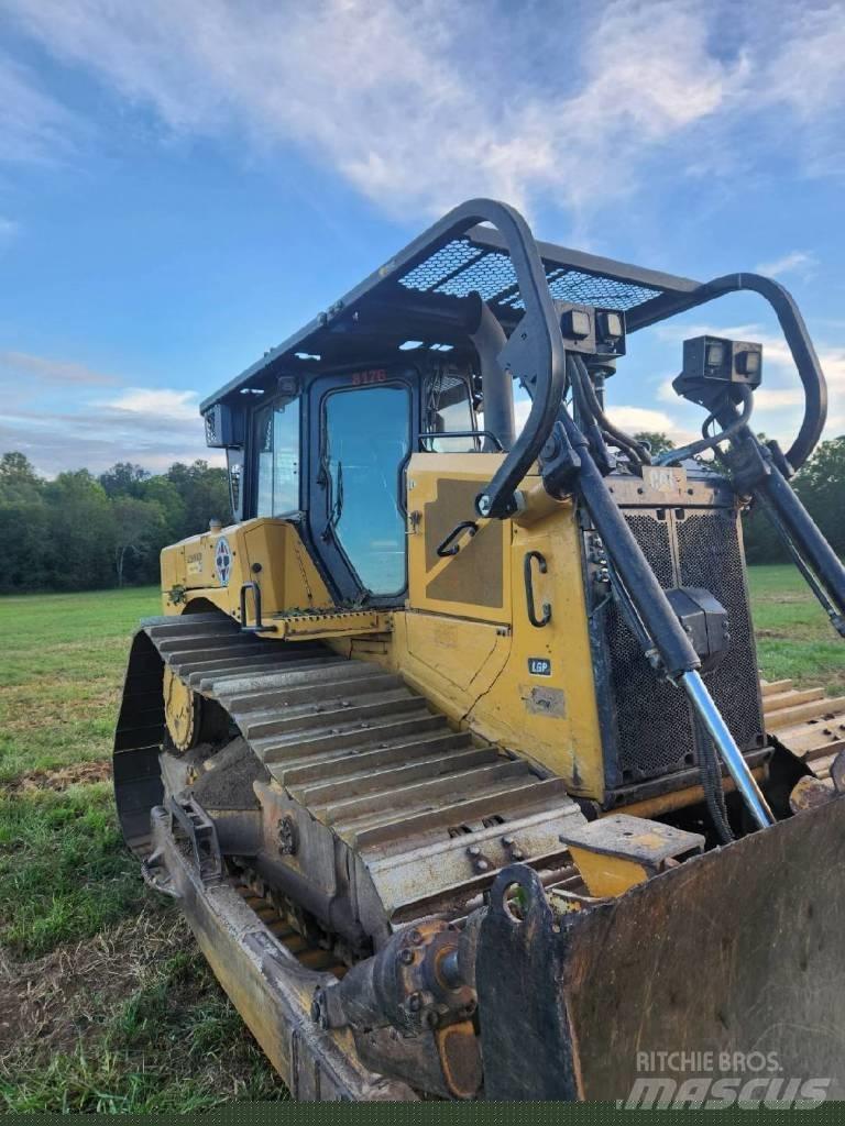 CAT D 6 Spycharki gąsienicowe