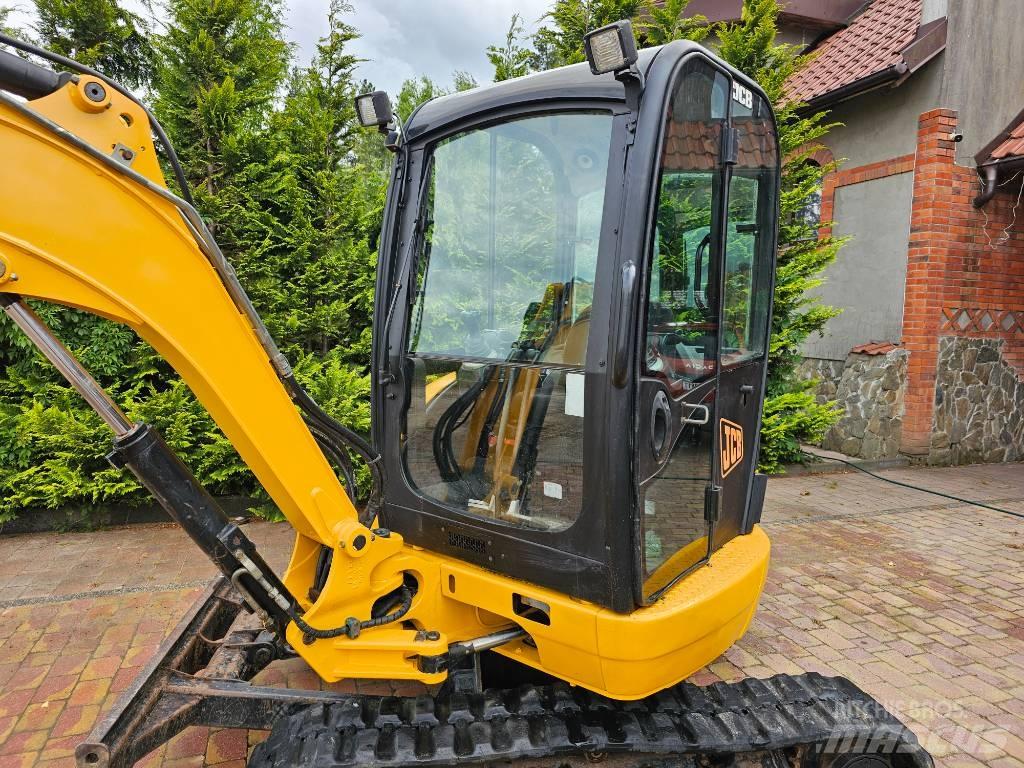JCB 8025 ZTS Minikoparki