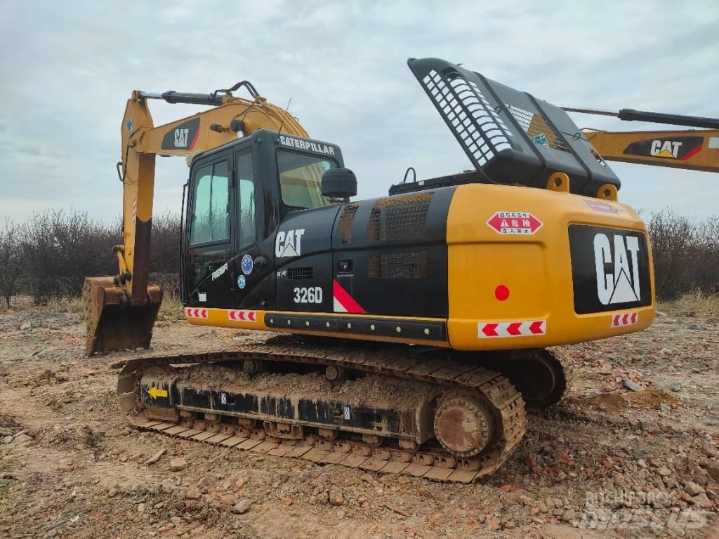CAT 326D Koparki gąsienicowe