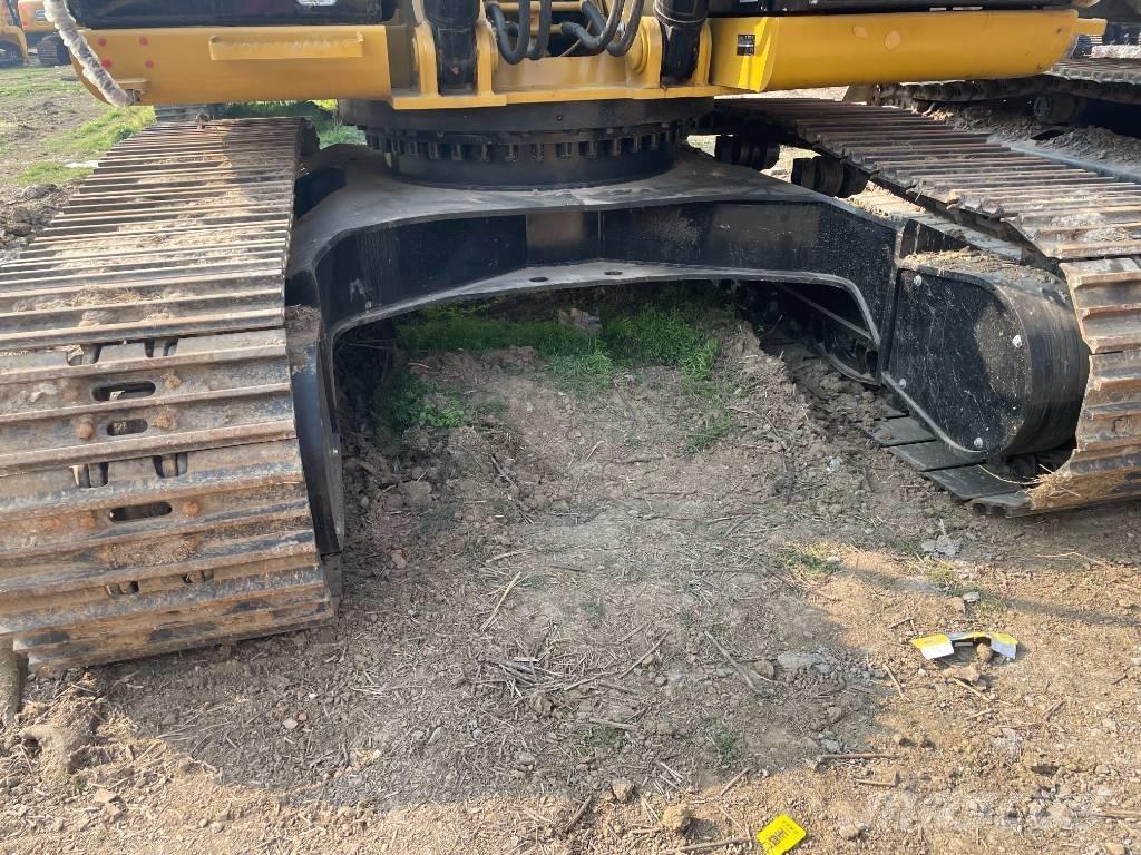 CAT 329 Koparki gąsienicowe