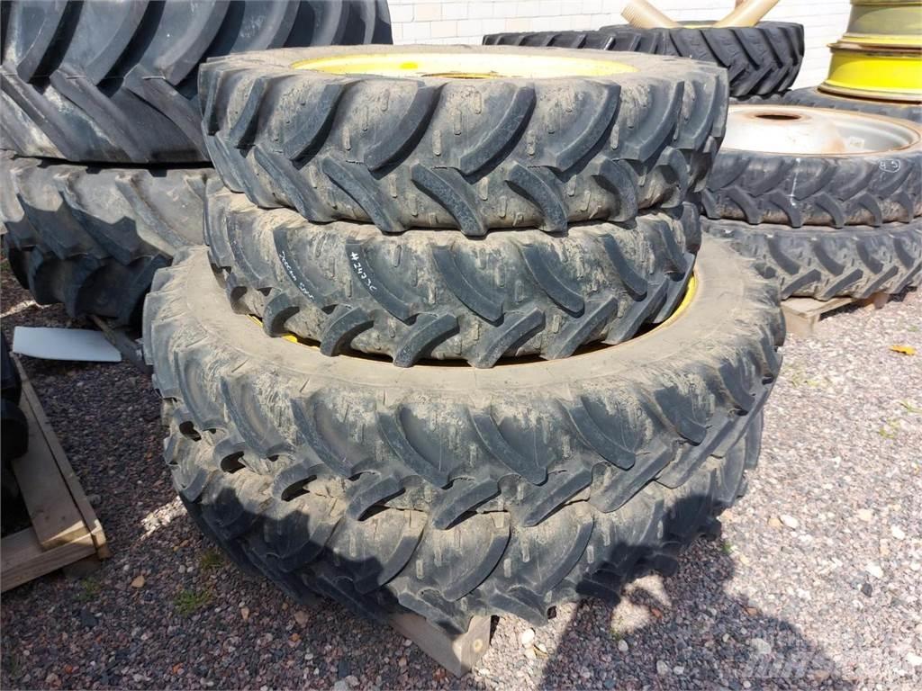 Kleber 270/95R32 Opony, koła i felgi