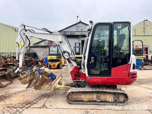 Takeuchi TB 230 Minikoparki