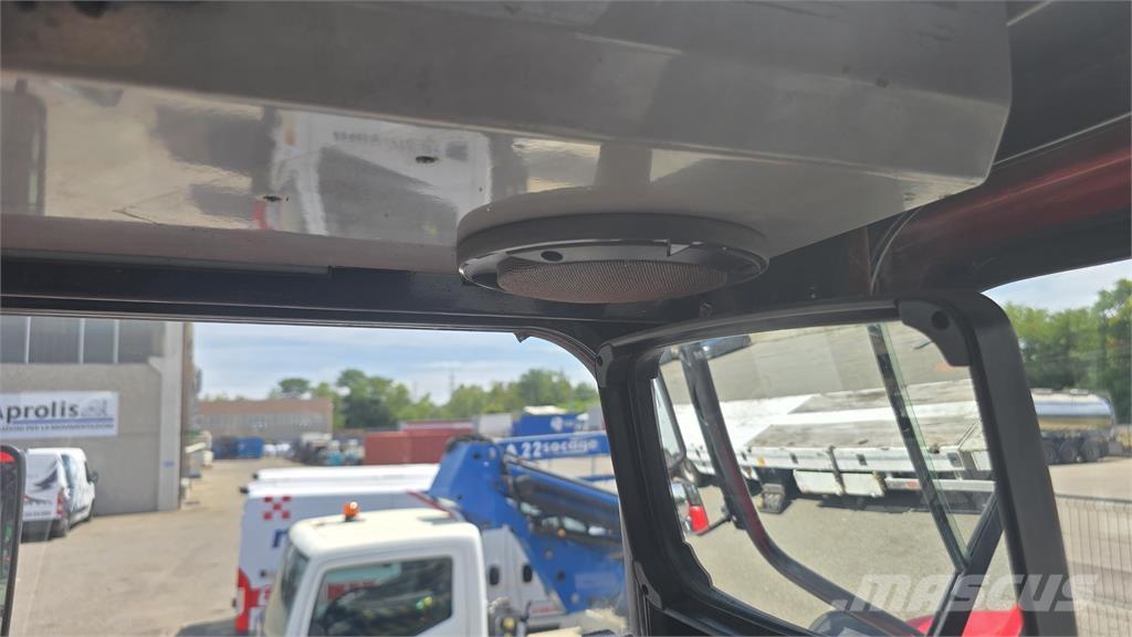 MOL YM225 Ciągniki terminalowe