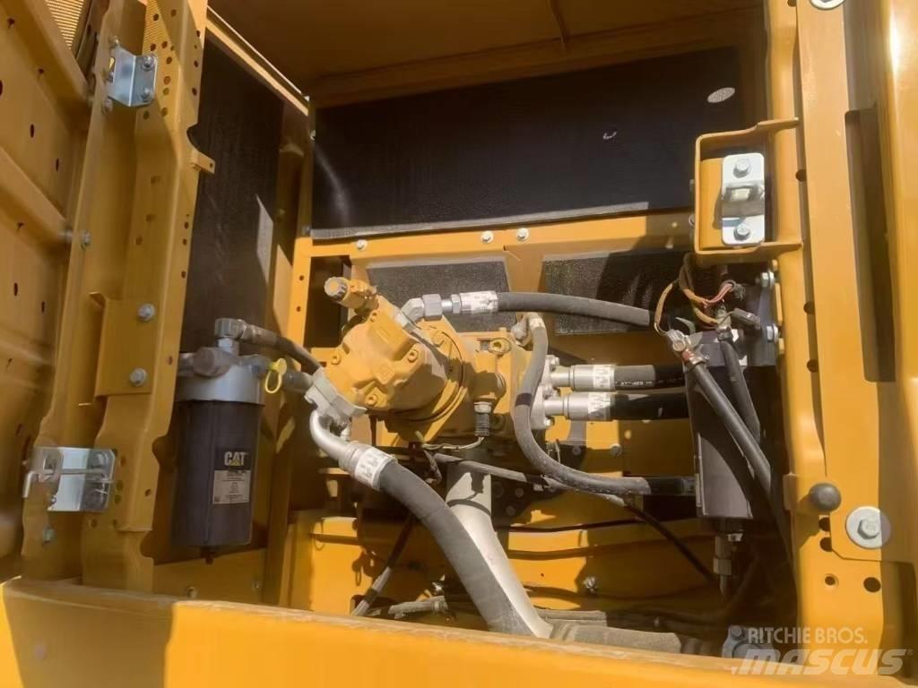 CAT 345GC Koparki gąsienicowe