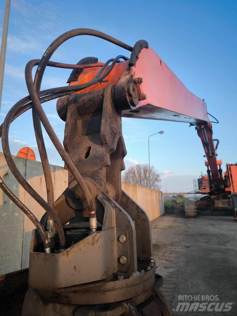 Mantsinen 100RHC Koparki przeładunkowe