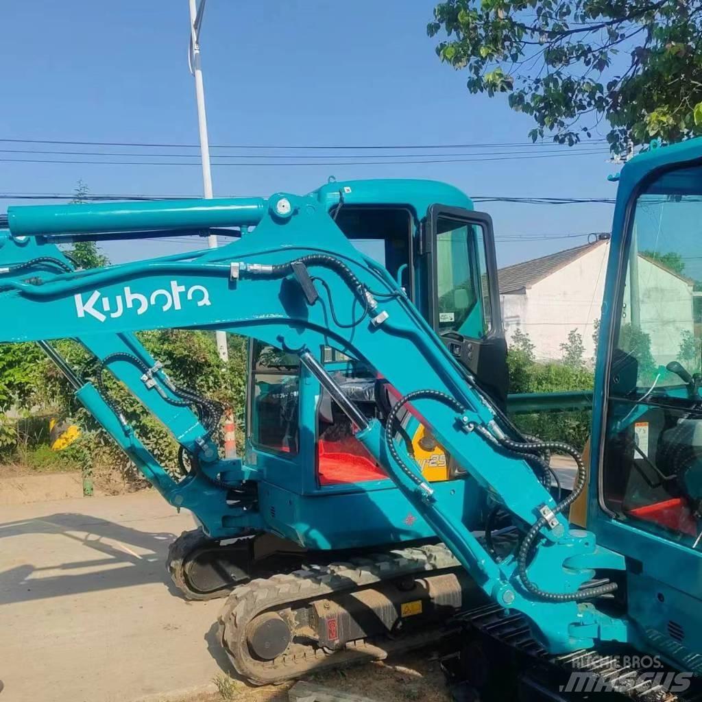 Kubota U 25 Minikoparki