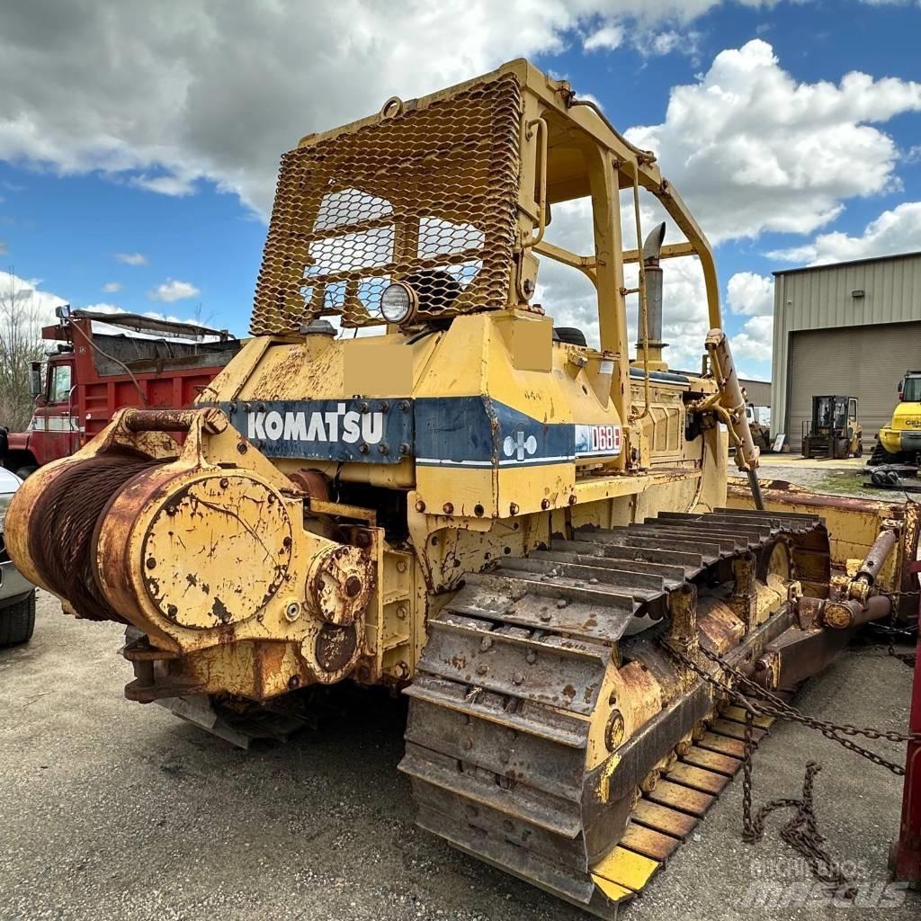 Komatsu D 68 E-1 Spycharki gąsienicowe