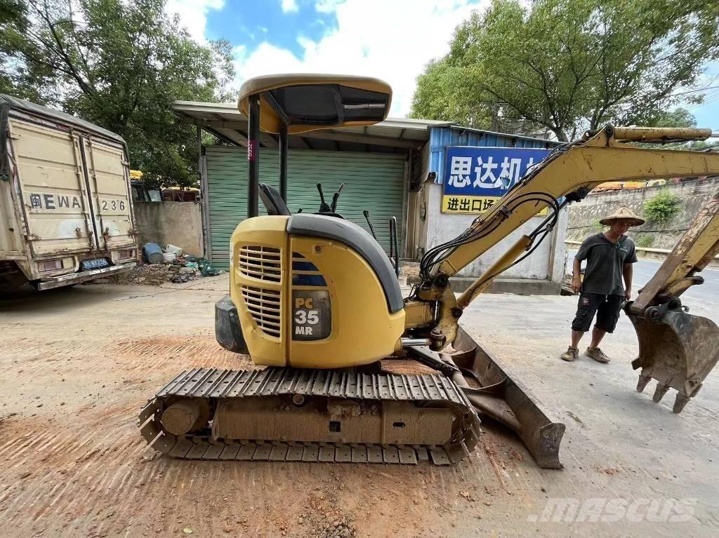 Komatsu PC 35 MR-2 Minikoparki