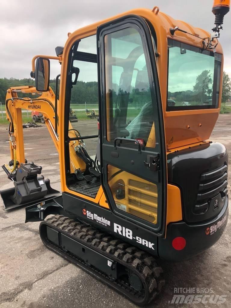Hyundai R18 - 9AK Minikoparki