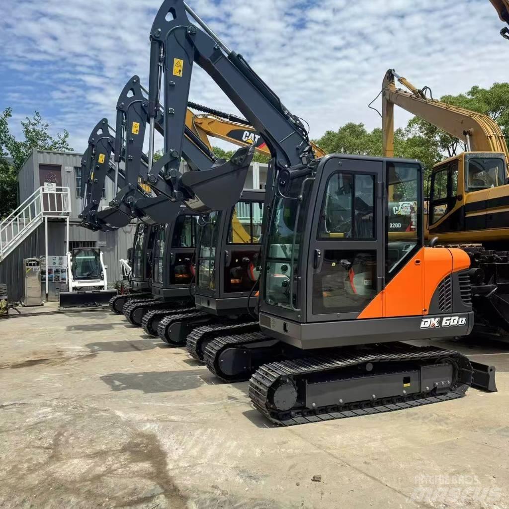 Doosan DX 60 Koparki gąsienicowe