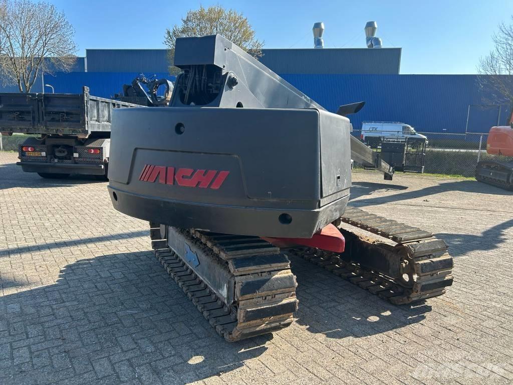 Aichi SR 123 Podnośniki teleskopowe