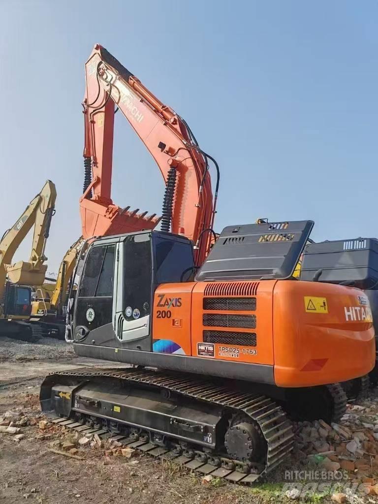 Hitachi 200-3 Koparki gąsienicowe
