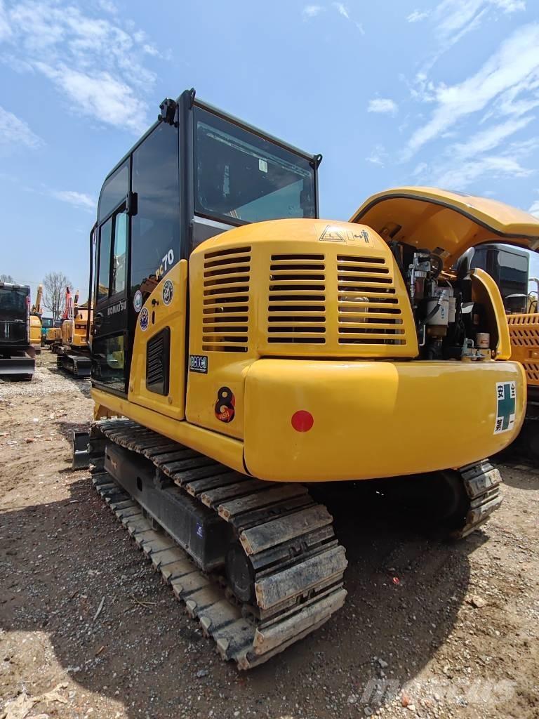 Komatsu PC 70 Koparki gąsienicowe