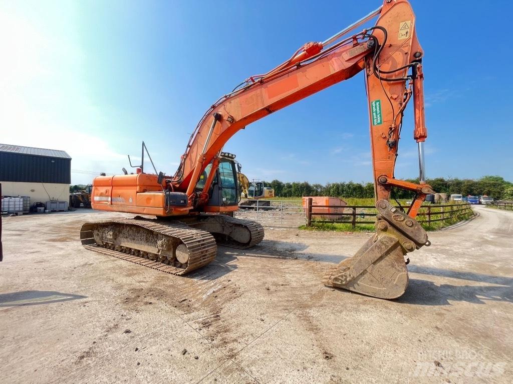 Doosan DX225 Koparki kołowe