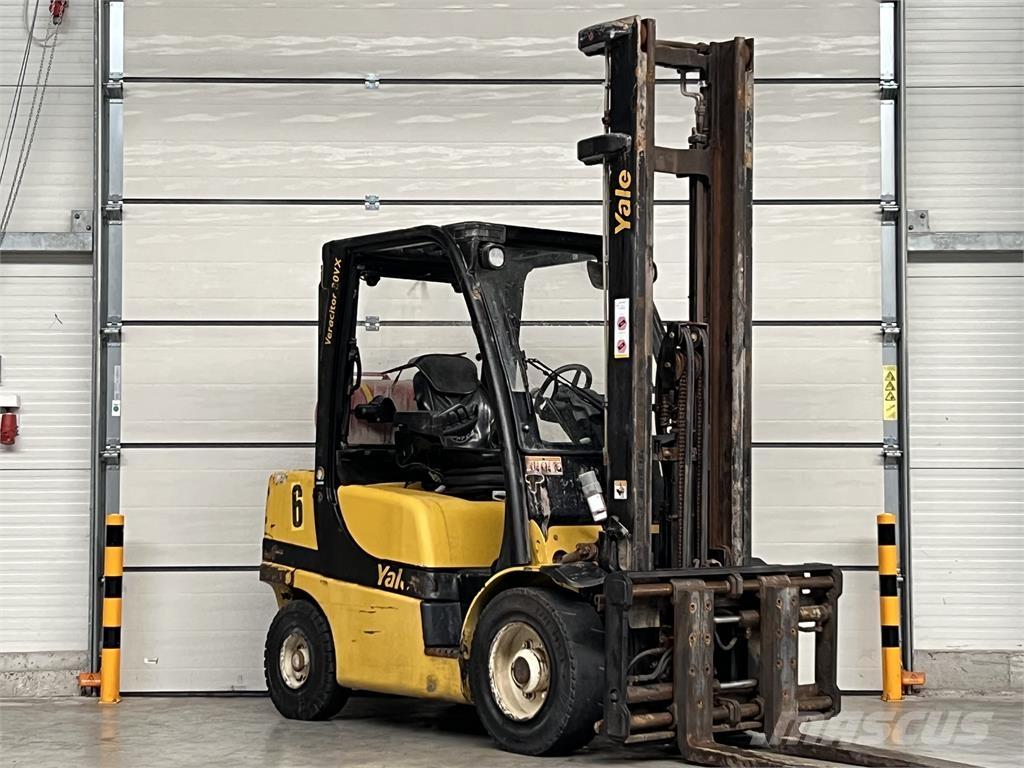 Yale GLP30VXV2445 Wózki LPG