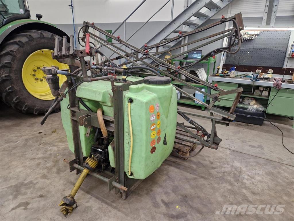 Tecnoma 800 Liter Opryskiwacze zaczepiane