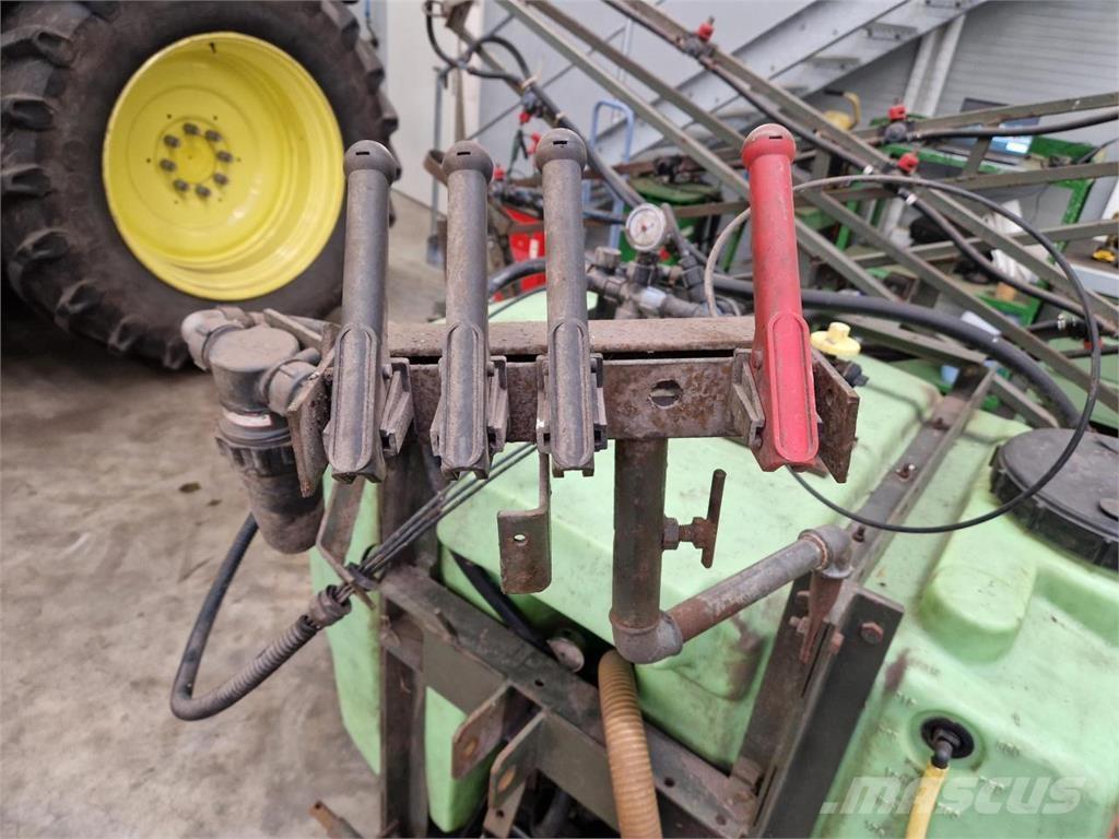 Tecnoma 800 Liter Opryskiwacze zaczepiane