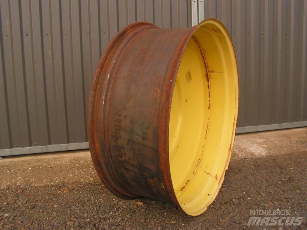 John Deere 8100 Opony, koła i felgi