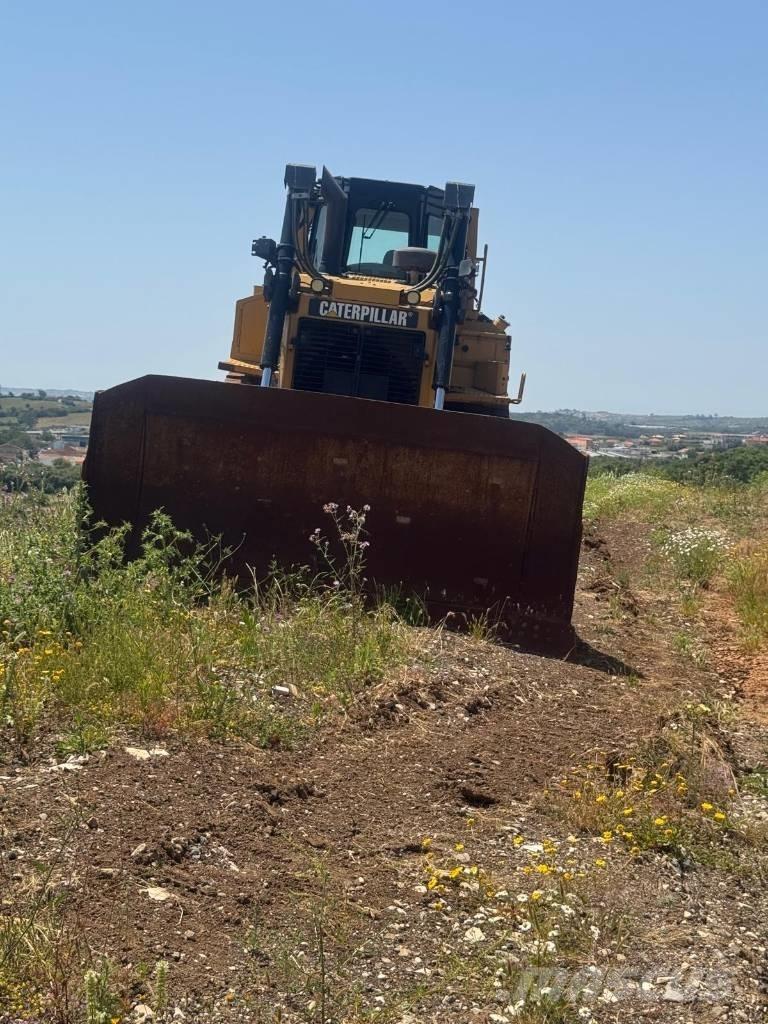 CAT D 6 T XL Spycharki gąsienicowe