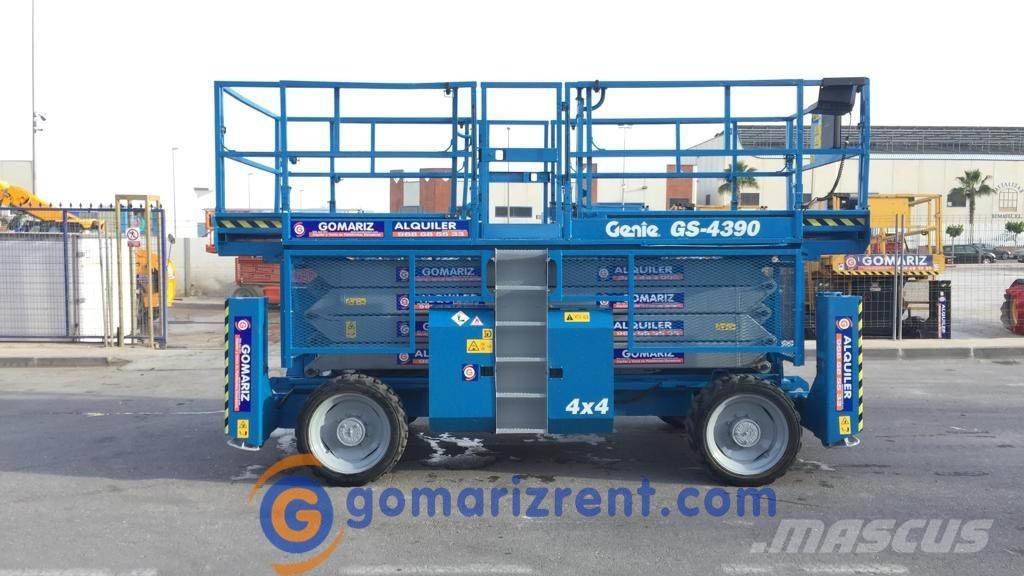 Genie GS 4390 Podnośniki nożycowe