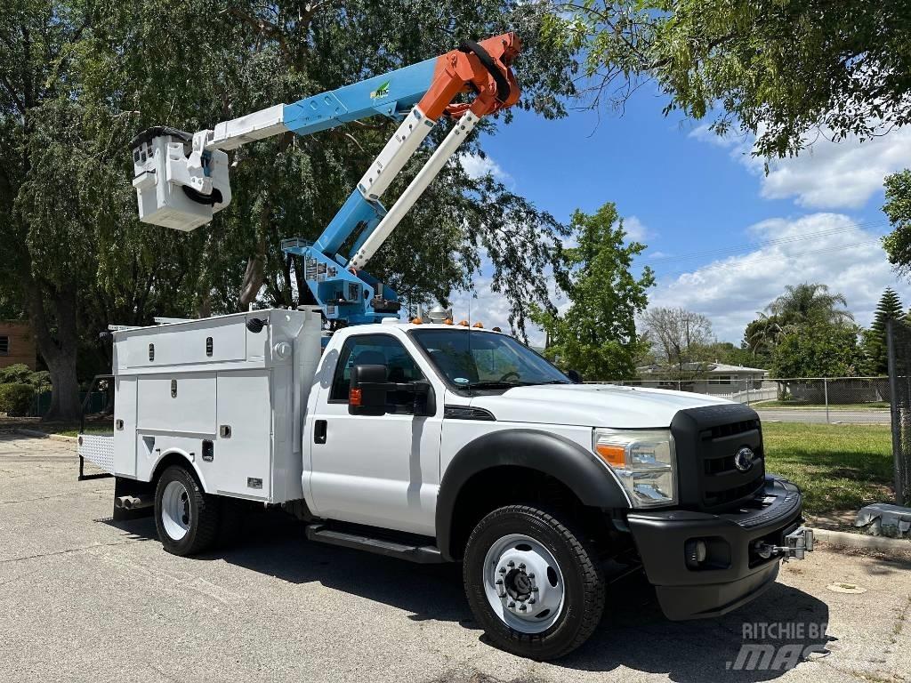 Ford F 550 SD Podnośniki koszowe