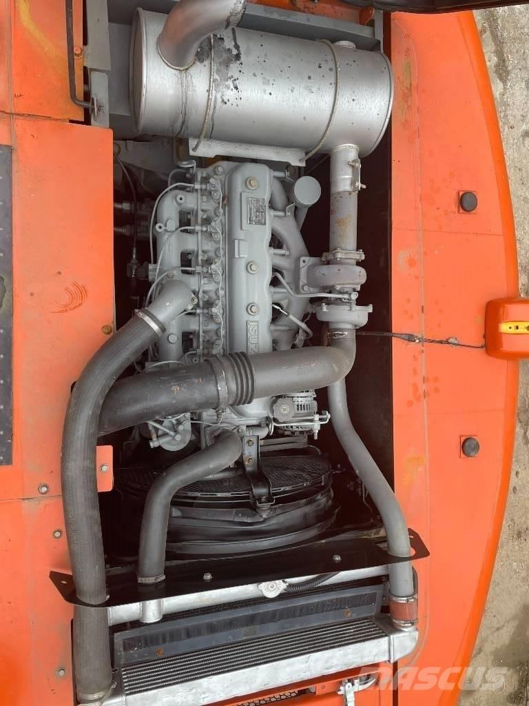 Hitachi ZX 200 Koparki gąsienicowe