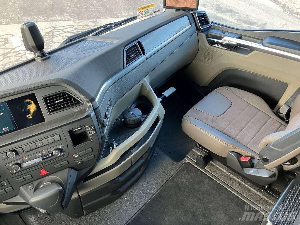MAN TGX 26.520 Samochody ciężarowe ze skrzynią zamkniętą
