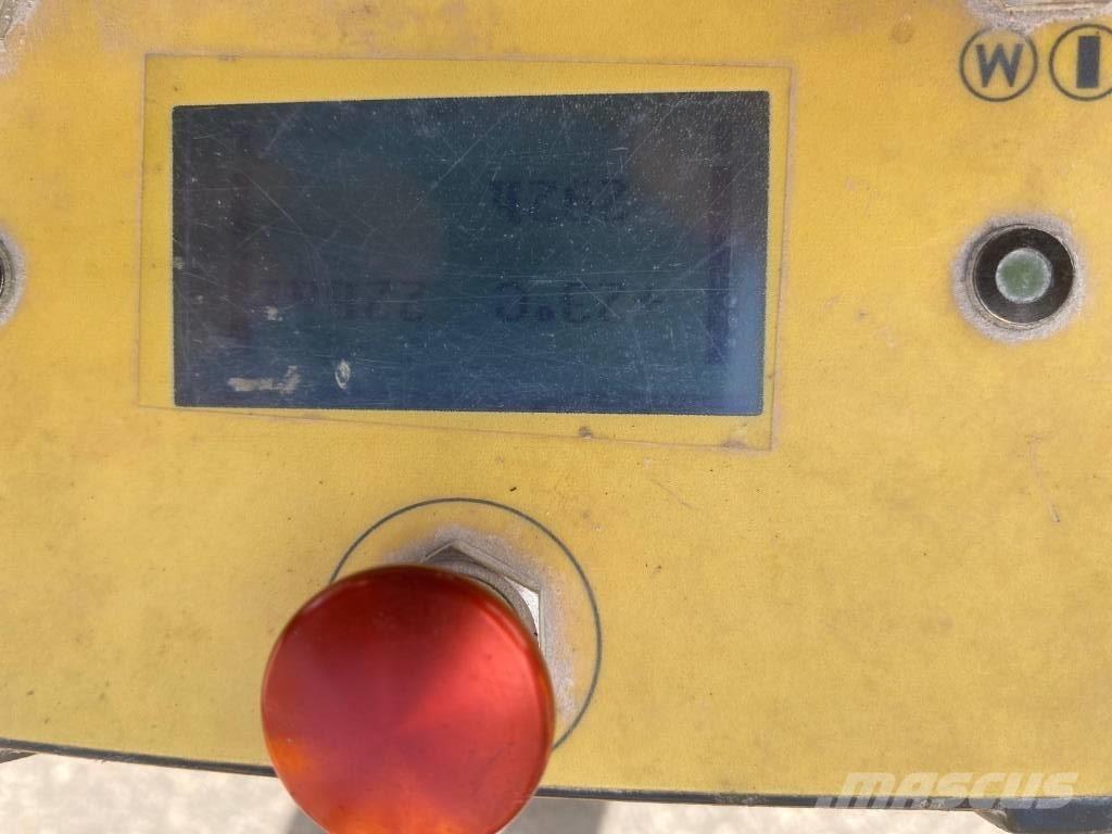 Brokk 170 Koparki wyburzeniowe