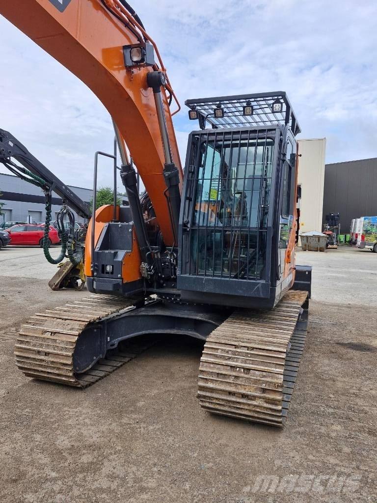 Develon DX 140 LCR-7 Koparki gąsienicowe