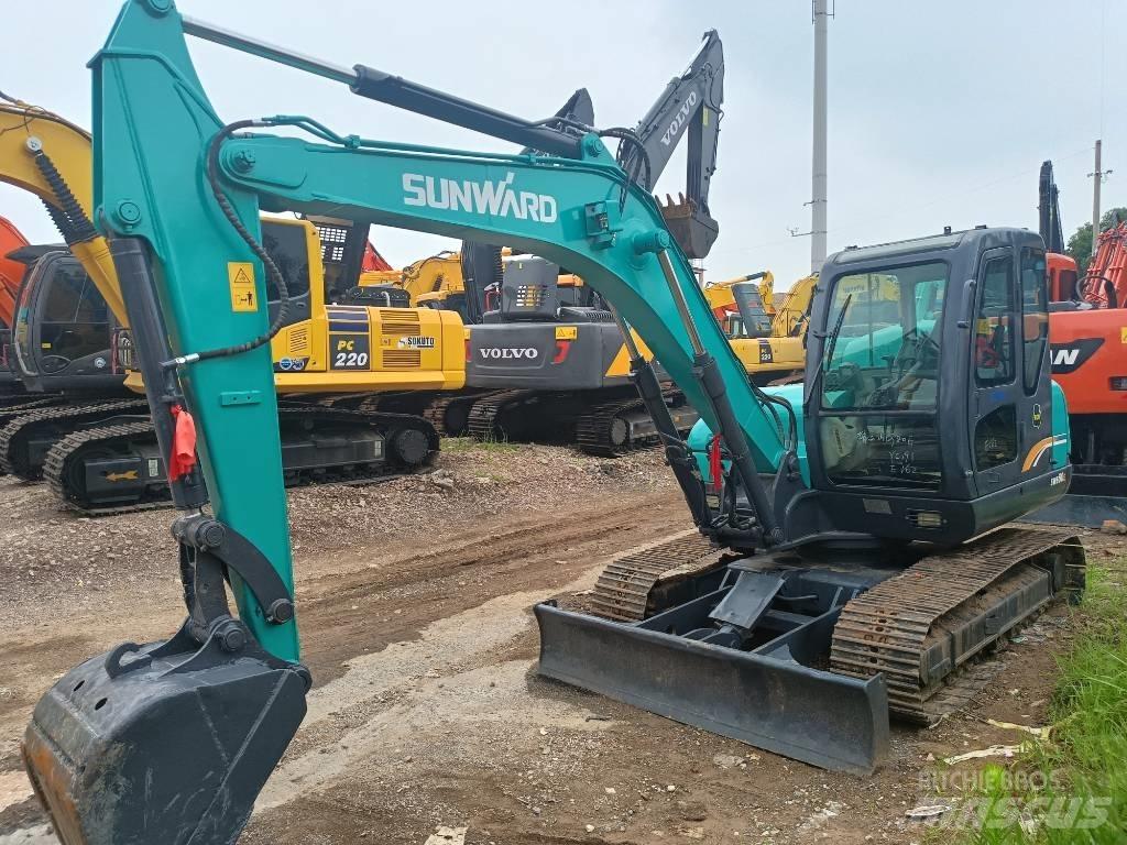 Sunward SWE80E Minikoparki