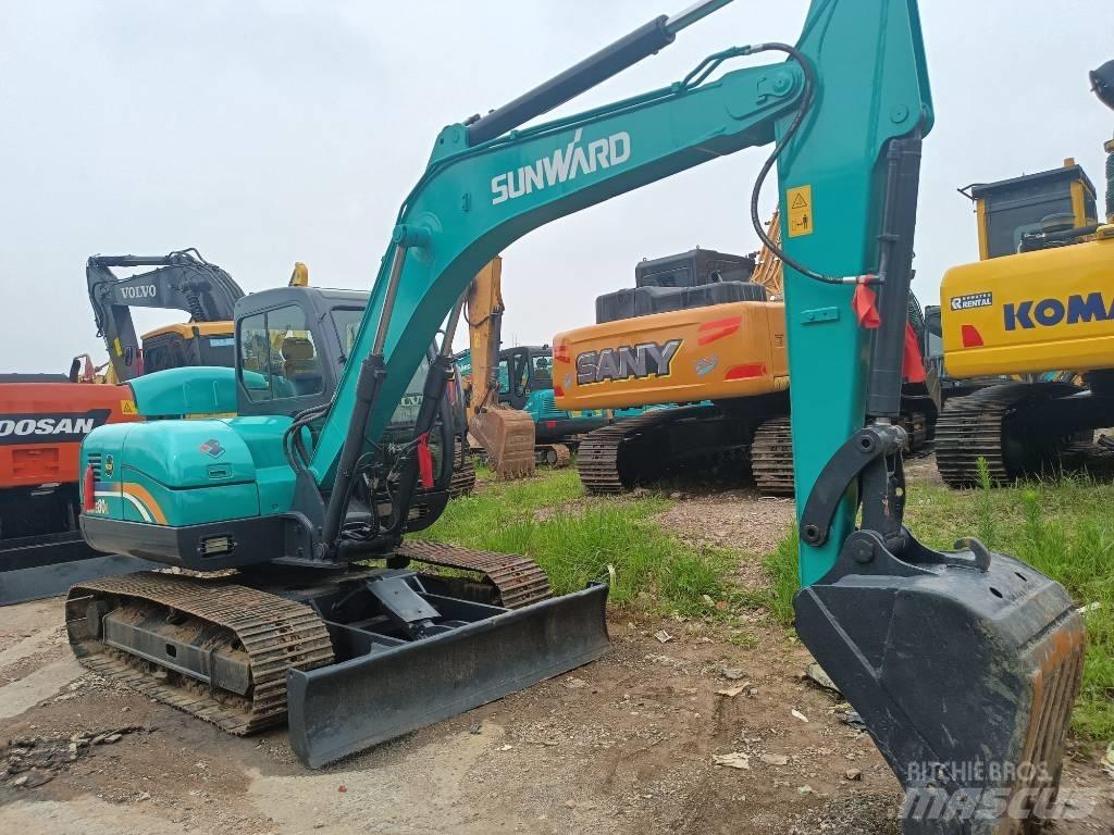 Sunward SWE80E Minikoparki