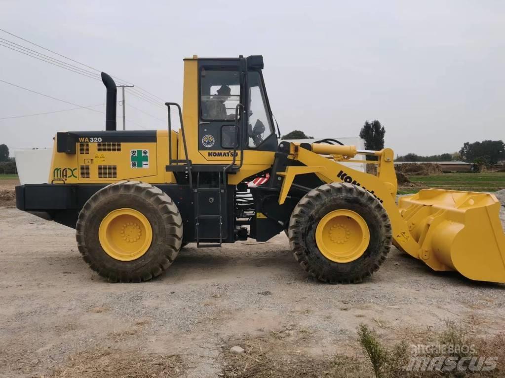 Komatsu WA 320-5 Ładowarki kołowe